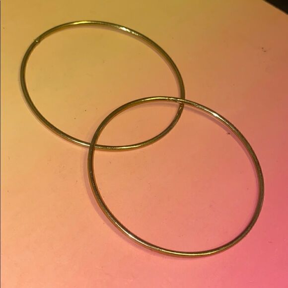 2 Gold - LIKE NEW - Bangles - Bracelet - Picture 1 of 3